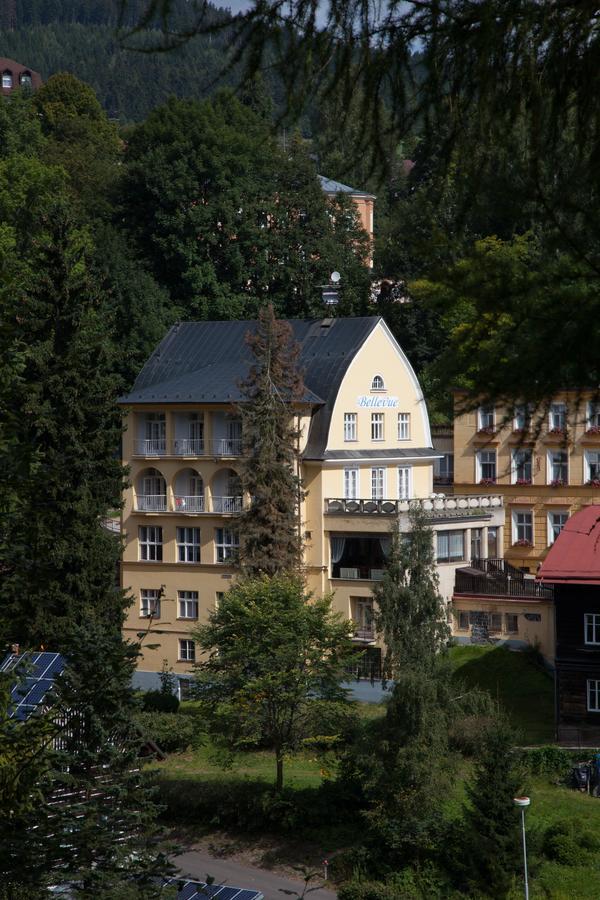 Hotel Bellevue Johannisbad Exterior foto