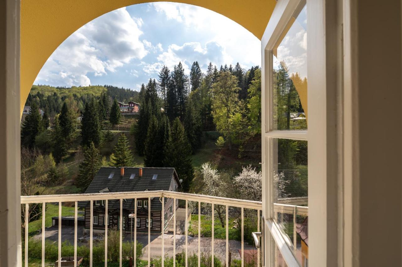 Hotel Bellevue Johannisbad Exterior foto